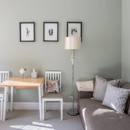 1 Minute From Sloane Square Homm Walkable To Harrods And Kings Road Leilighet London Eksteriør bilde